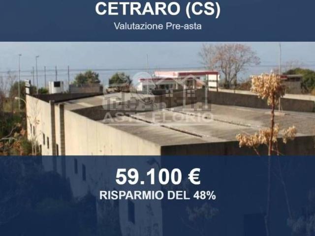 Capannone in vendita di 645 m² in Via Santa Maria di Mare