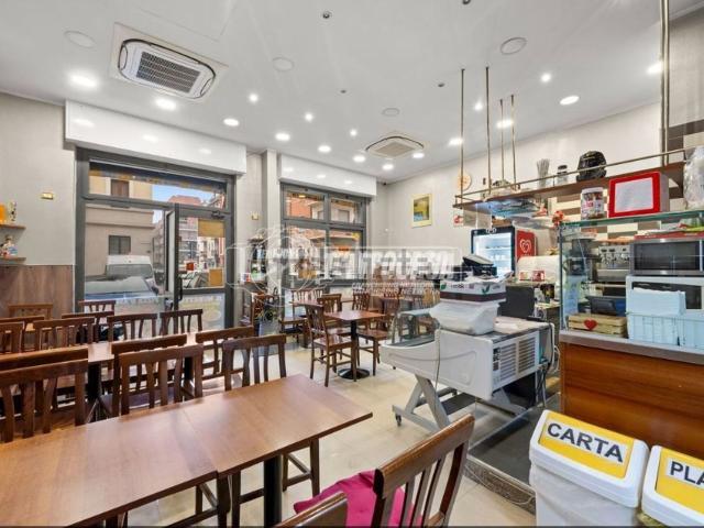 Capannone in vendita di 68 m² in Via Moretto da Brescia, 27