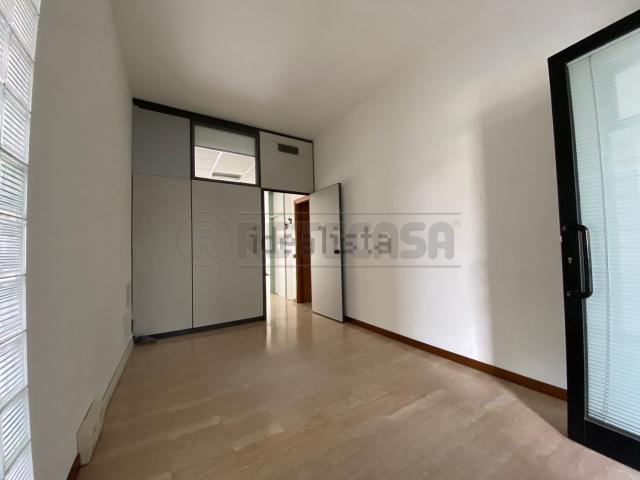 Capannone in vendita di 68 m²