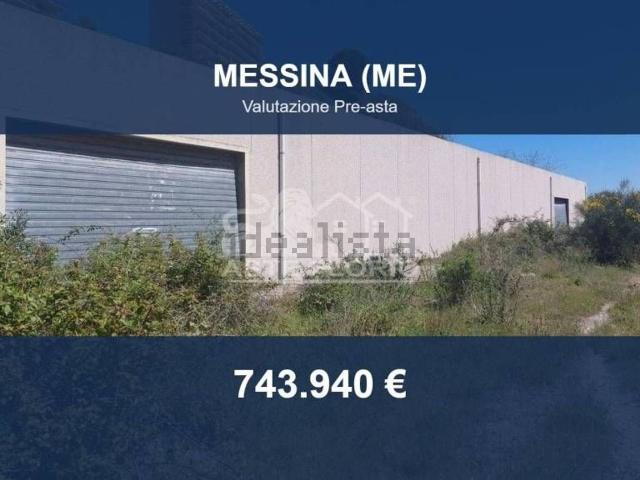 Capannone in vendita di 6996 m² in Via Adolfo Celi, 147