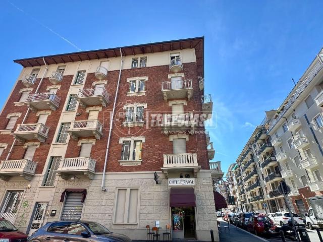 Capannone in vendita di 75 m² in Via Bardonecchia, 33