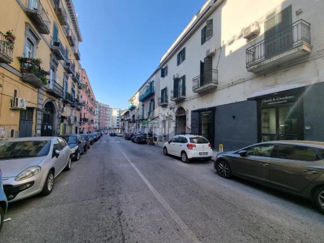 Capannone in vendita di 75 m² in Via Pigna, 157
