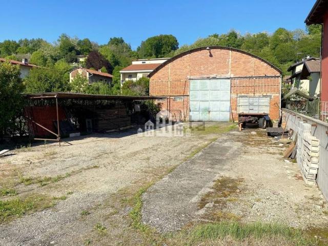 Capannone in vendita di 760 m² in Strada del Casino, 5