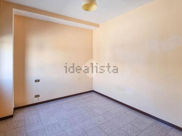 Capannone in vendita di 800 m² in Via Liberazione, 14