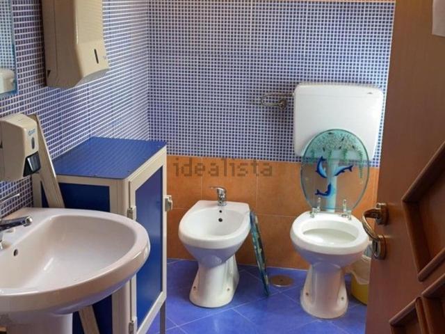 Capannone in vendita di 800 m² in Corso Festinese