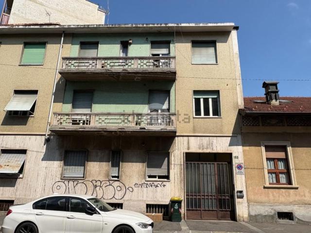 Capannone in vendita di 85 m² in Via Viterbo, 157