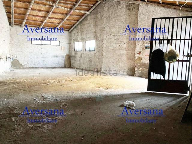 Capannone in vendita di 90 m² in Via Onorato Pietrantonio, 15