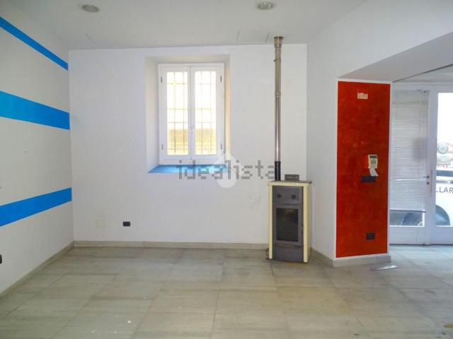 Capannone in vendita di 98 m² in Via Padova, 3