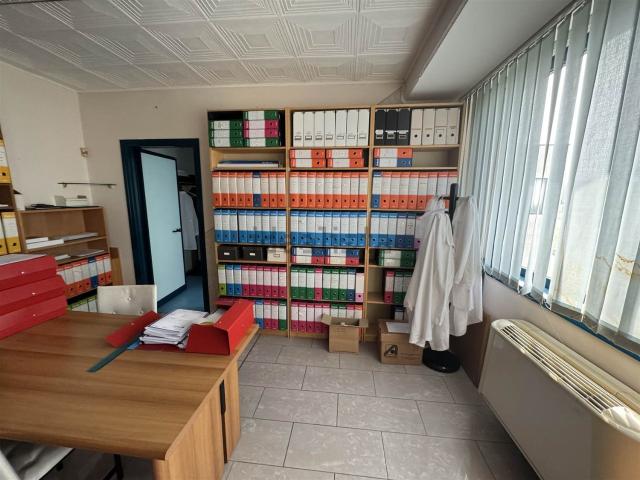 Capannone in vendita di 1000 m²