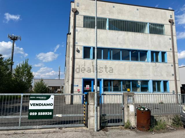 Capannone in vendita di 1000 m² in Via AGOSTINO nOVELLA, 33
