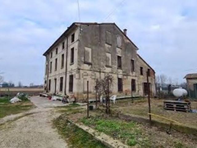 Capannone in vendita di 10383 m² in Via Brasilette