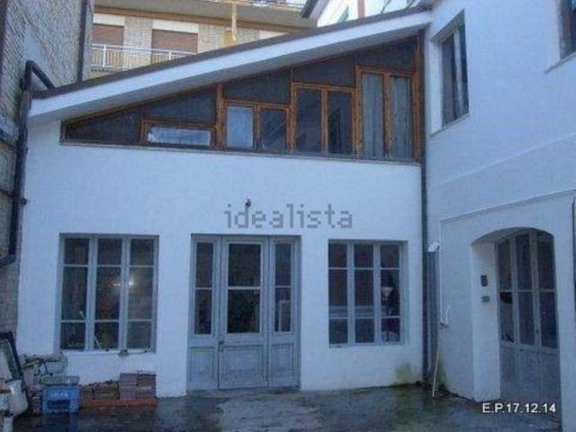 Capannone in vendita di 115 m²