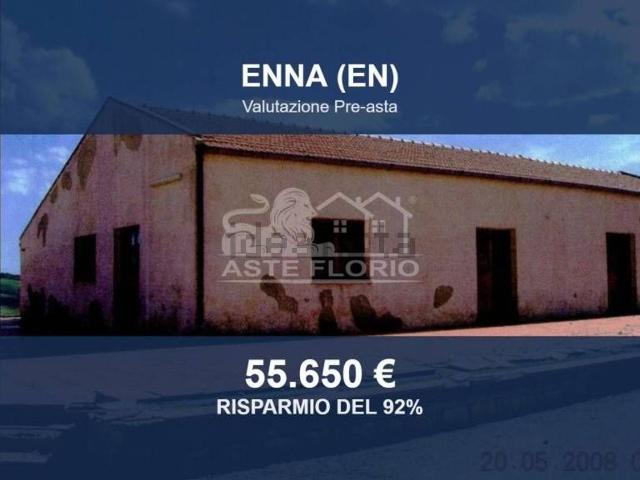 Capannone in vendita di 1396 m² in Contrada Vanelle