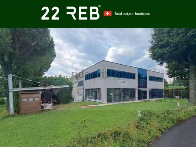 Capannone in vendita di 1423 m² in Via San Giuseppe Artigiano