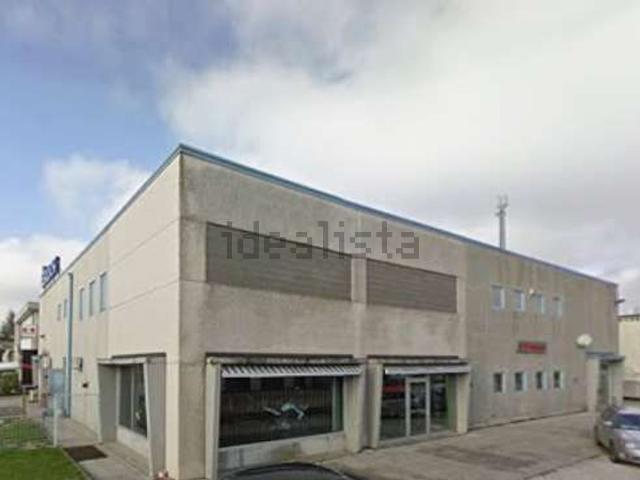 Capannone in vendita di 1434 m² in Via A. Gentilin, 9