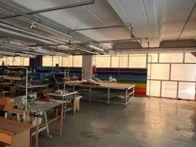 Capannone in vendita di 1500 m² in Contrada Torre Capuani