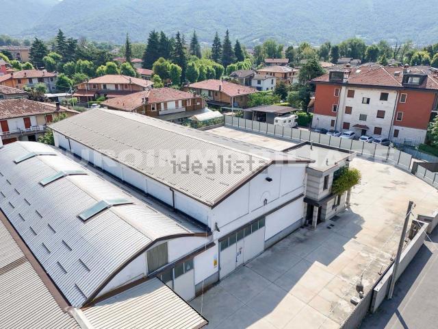 Capannone in vendita di 1503 m² in Via XXIV Maggio, 7