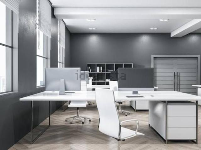 Capannone in vendita di 157 m² in Via Palestro