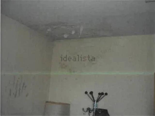Capannone in vendita di 1608 m² in Via Giovanni Battista Bellocchio, 64