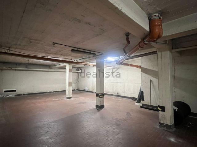 Capannone in vendita di 160 m² in Via della Giustizia, 5