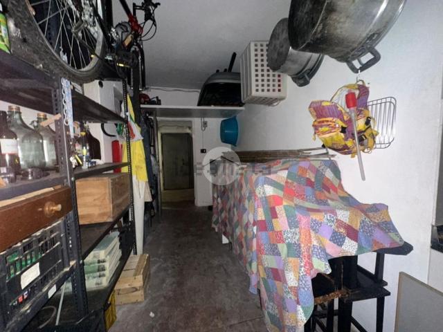 Capannone in vendita di 16 m² in Via Pietro Leva, 18