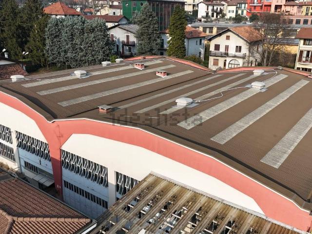 Capannone in vendita di 1700 m² in Via Aldo Moro