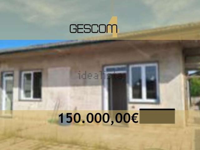 Capannone in vendita di 17729 m² in Via San Vito