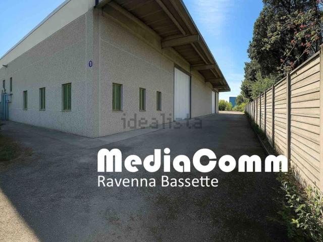 Capannone in vendita di 1780 m²