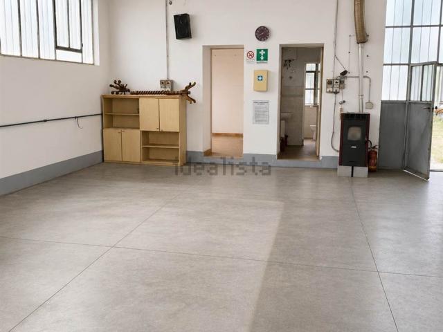 Capannone in vendita di 180 m²