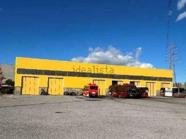 Capannone in vendita di 18454 m² in Via Pio la Torre