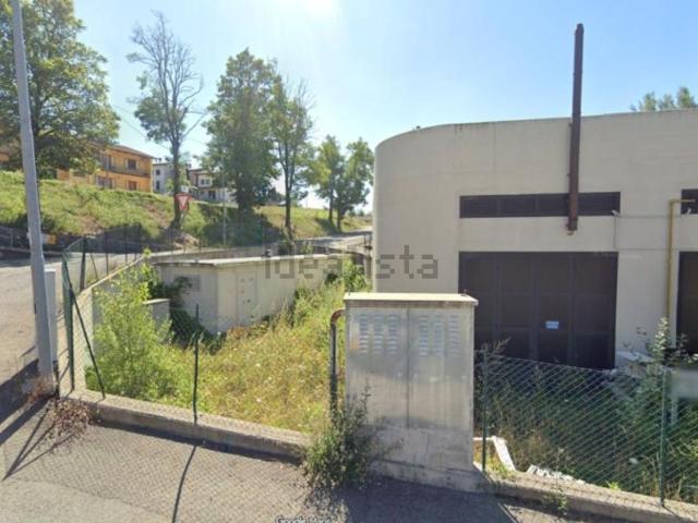 Capannone in vendita di 18 m² in Via Belvedere