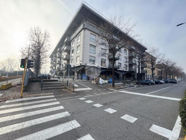 Capannone in vendita di 190 m² in Via Alessandro Lamarmora, 144
