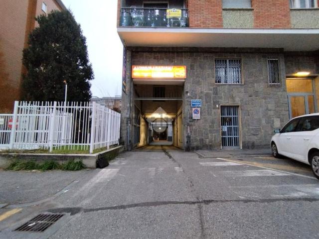 Capannone in vendita di 190 m² in Via Ivrea, 8