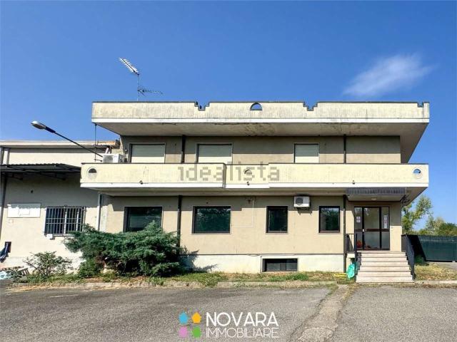 Capannone in vendita di 2000 m² in Località San Giovanni, 11