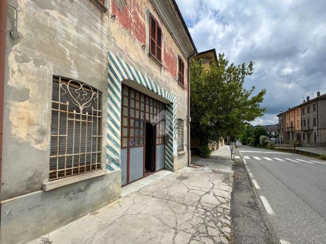 Capannone in vendita di 200 m² in Via Guglielmo Marconi, 5