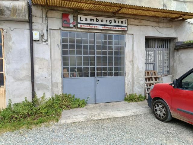 Capannone in vendita di 200 m² in Corso Valentino, 71