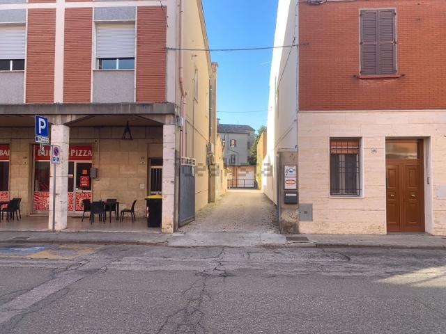 Capannone in vendita di 206 m² in Via Roma, 46