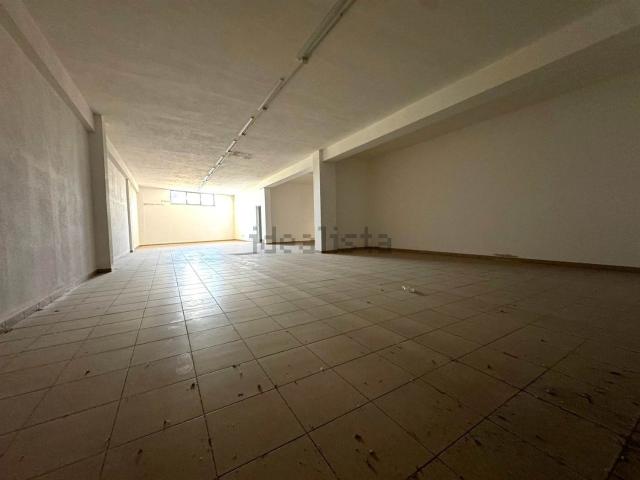 Capannone in vendita di 208 m²