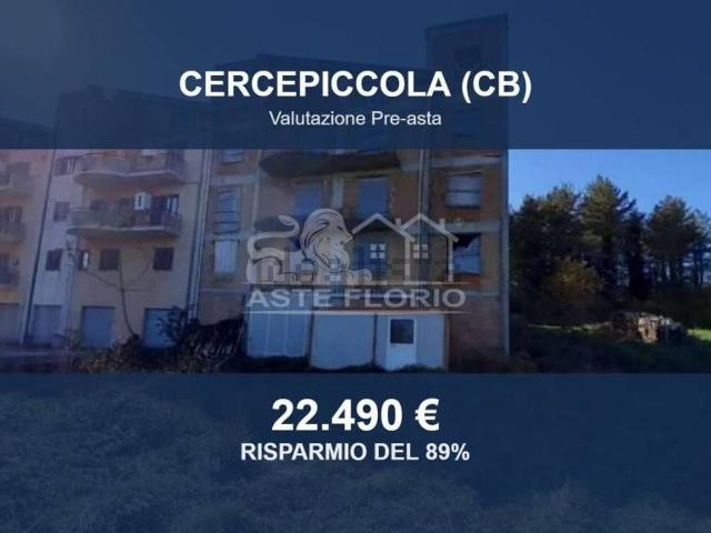 Capannone in vendita di 2144 m² in Via Roma