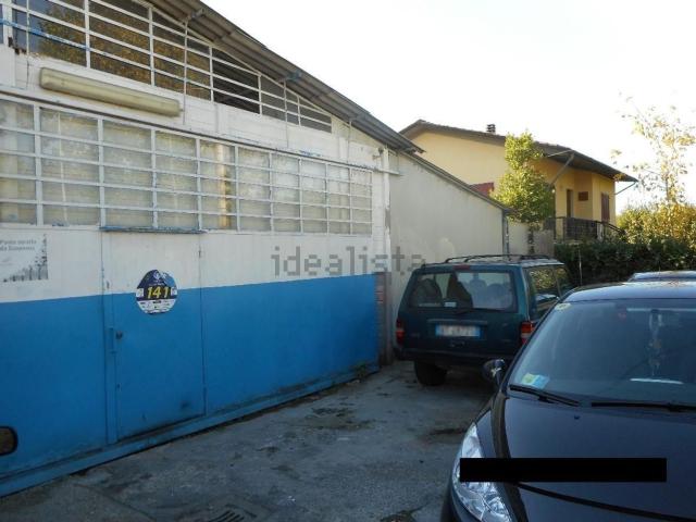Capannone in vendita di 223 m²