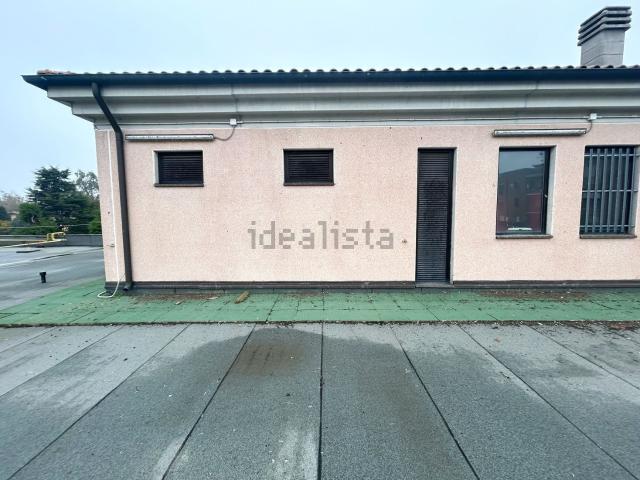 Capannone in vendita di 230 m² in Via Andrea della Cappellina, 8