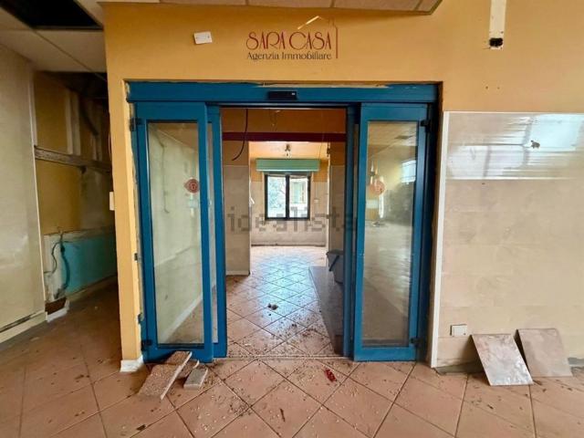 Capannone in vendita di 240 m²