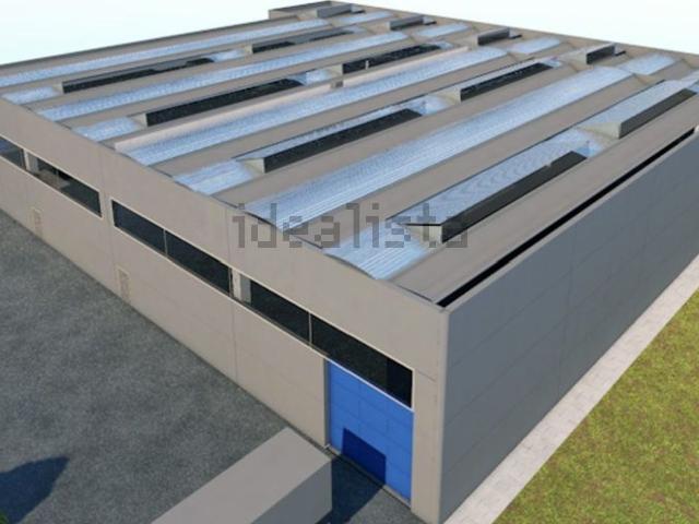 Capannone in vendita di 2500 m² in Via della Tecnica
