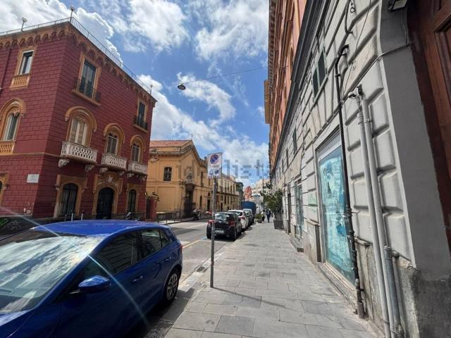 Capannone in vendita di 250 m² in Corso Vittorio Emanuele, 323