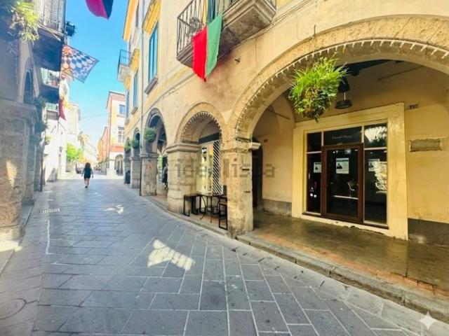 Capannone in vendita di 25 m² in Corso Umberto I, 127