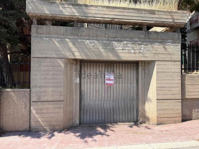 Capannone in vendita di 25 m² in Via Argenteria, 3