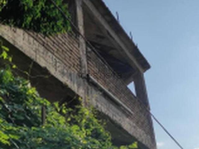 Capannone in vendita di 2652 m² in Via Balsami