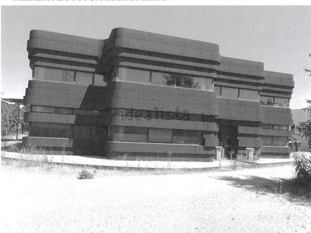 Capannone in vendita di 2800 m² in Via Liguria, 2