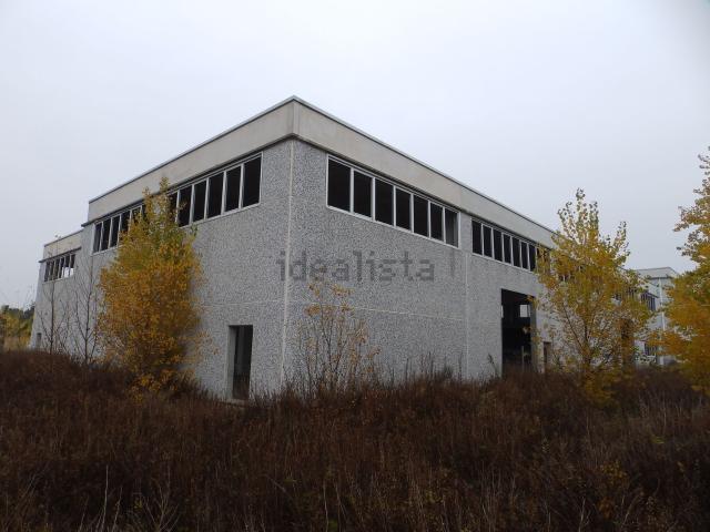 Capannone in vendita di 3000 m² in Via Antonio Gramsci
