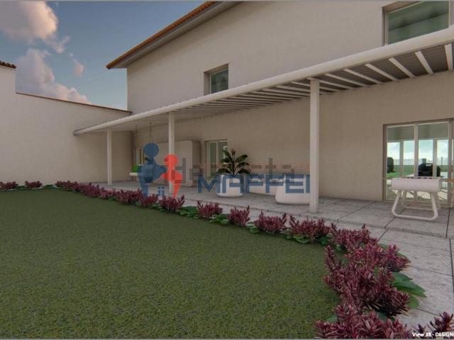 Capannone in vendita di 300 m² in Via Aurelia